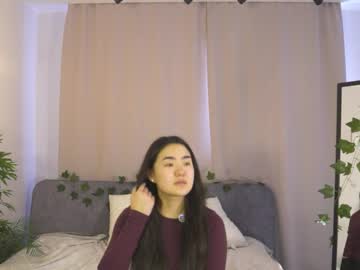 Eileenthalman Chaturbate stream image from January 26, 2026