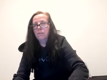 Wigglypeachgoddess Chaturbate stream image from January 26, 2026
