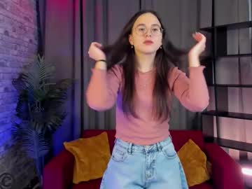 Leylamirage Chaturbate stream image from January 26, 2026