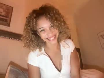 Sunshinesweets Chaturbate stream image from January 26, 2026