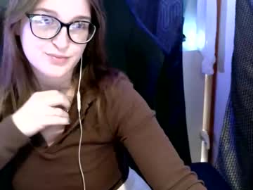 Isa_Fun Chaturbate stream image from January 26, 2026