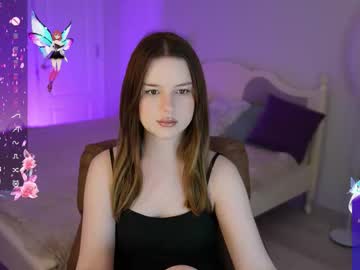 Milanamoons Chaturbate stream image from January 26, 2026