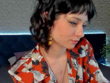 Petra_Cake Chaturbate stream image from January 26, 2026