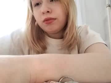 Lelabendell Chaturbate stream image from January 26, 2026
