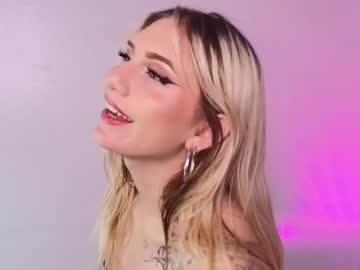 Mariluu_ Chaturbate stream image from January 26, 2026