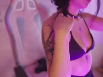 Sia_Dark Chaturbate stream image from January 26, 2026