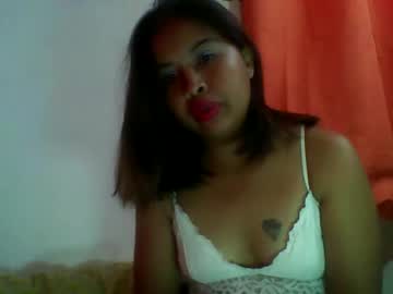 Karmellah Chaturbate stream image from January 26, 2026