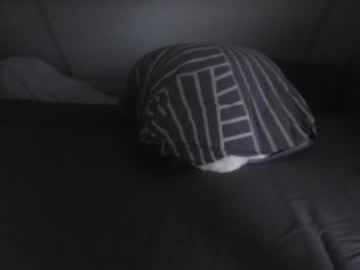 Lewenzi Chaturbate stream image from January 26, 2026