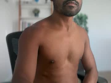 Playwithfree Chaturbate stream image from January 26, 2026