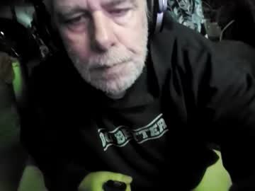 Mikevm420 Chaturbate stream image from January 26, 2026