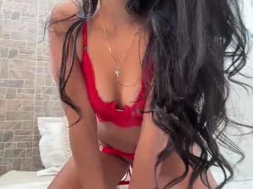 Lunaruizxo Chaturbate stream image from January 26, 2026