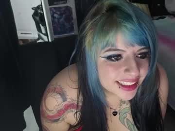 Bluee_Moonn Chaturbate stream image from January 26, 2026