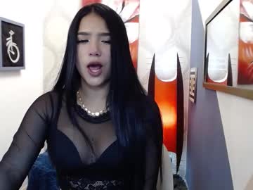 Beellaa_Nyraa Chaturbate stream image from January 26, 2026