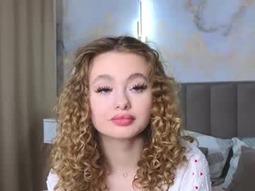 Curlysabrina Chaturbate stream image from January 26, 2026