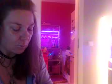 Melli23 Chaturbate stream image from January 26, 2026