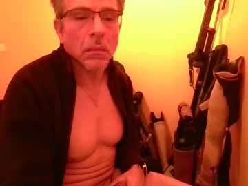 Boyaroues Chaturbate stream image from January 26, 2026