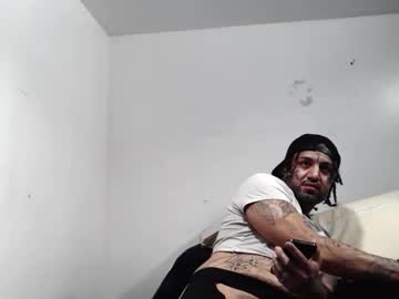 Slutyboykraxy Chaturbate stream image from January 26, 2026