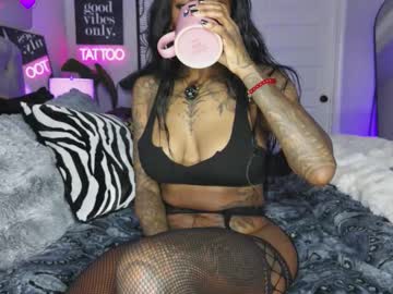 Tatted_Vixen Chaturbate stream image from January 26, 2026