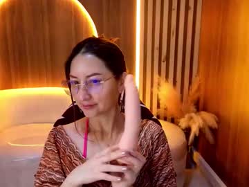 Evelyn_Miller_Tx Chaturbate stream image from January 27, 2026