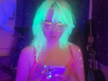 Honeyxlimbed Chaturbate stream image from January 27, 2026
