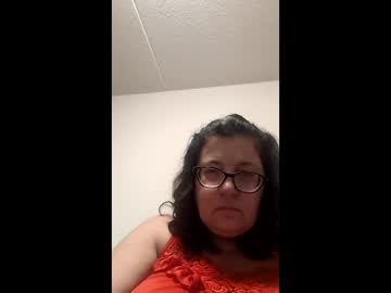 Whitelilly5 Chaturbate stream image from January 27, 2026