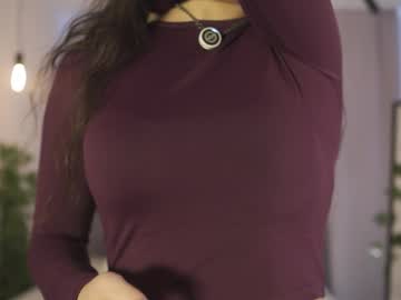 Eileenthalman Chaturbate stream image from January 27, 2026