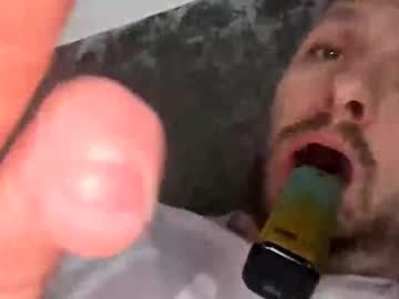 Skuzzy25 Chaturbate stream image from January 27, 2026