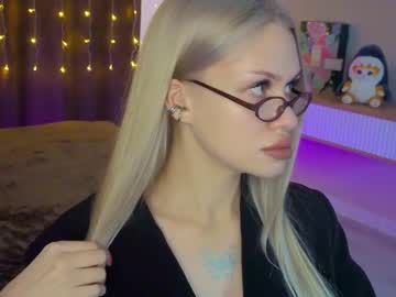 Noiremma Chaturbate stream image from January 27, 2026