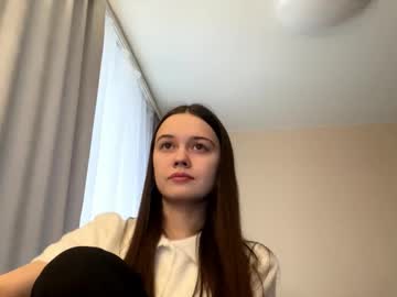 Hannelorehuckaby Chaturbate stream image from January 27, 2026