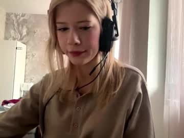 Rochellehouis Chaturbate stream image from January 27, 2026