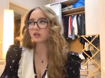 Zulemamotamed Chaturbate stream image from January 27, 2026