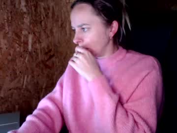 Brilliantly Chaturbate stream image from January 27, 2026