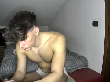 Giovyyx Chaturbate stream image from January 27, 2026