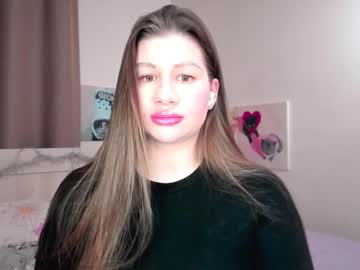 Juicyhelenx Chaturbate stream image from January 27, 2026
