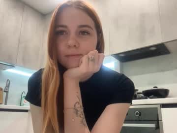 Ellisderrow Chaturbate stream image from January 27, 2026