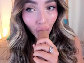 Kim_Woodz Chaturbate stream image from January 27, 2026