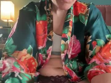 Margolane Chaturbate stream image from January 27, 2026
