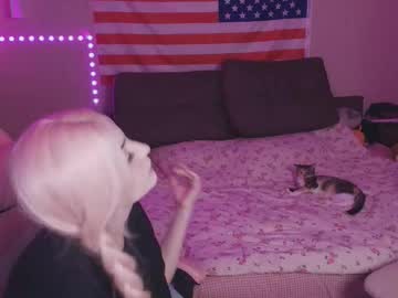 Midnight_Memories Chaturbate stream image from January 27, 2026