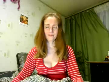 Juliaa_Foxi Chaturbate stream image from January 27, 2026