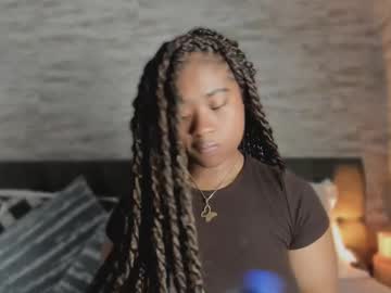 Anneth__M Chaturbate stream image from January 27, 2026