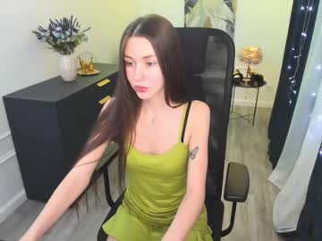 Alicejertis Chaturbate stream image from January 27, 2026