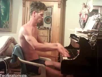 Twoforallprivate Chaturbate stream image from January 28, 2026