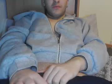 Cazzo18cm3 Chaturbate stream image from January 28, 2026