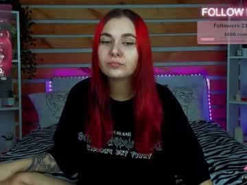 Chloejenyss Chaturbate stream image from January 28, 2026