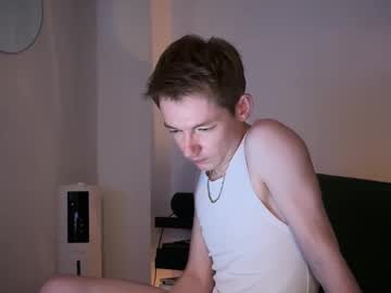 Eligraysonx Chaturbate stream image from January 28, 2026