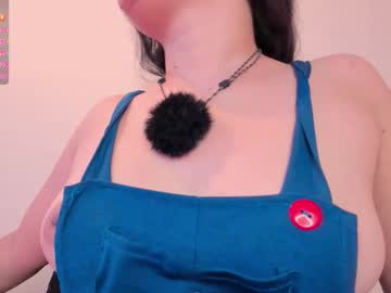 Holly_16 Chaturbate stream image from January 28, 2026