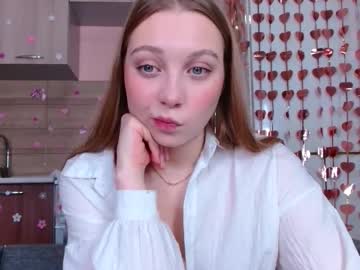 Love_Bella_ Chaturbate stream image from January 28, 2026