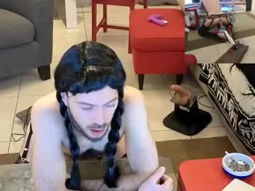 Travanale Chaturbate stream image from January 28, 2026