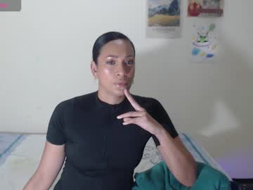 Misscruzxz Chaturbate stream image from January 28, 2026