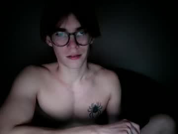 Dannyl22 Chaturbate stream image from January 28, 2026